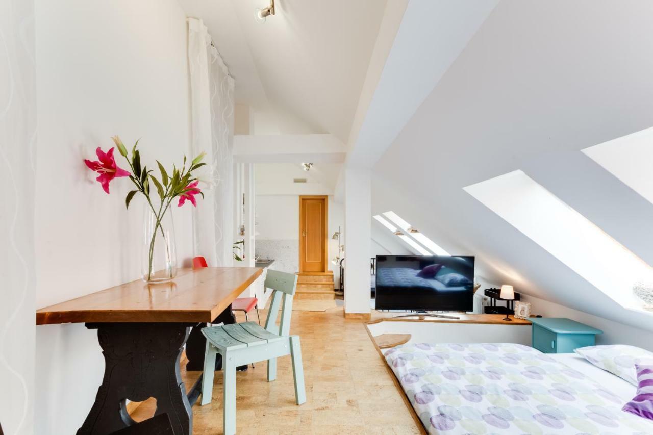 Apartmán Charles Bridge Loft Praha Exteriér fotografie