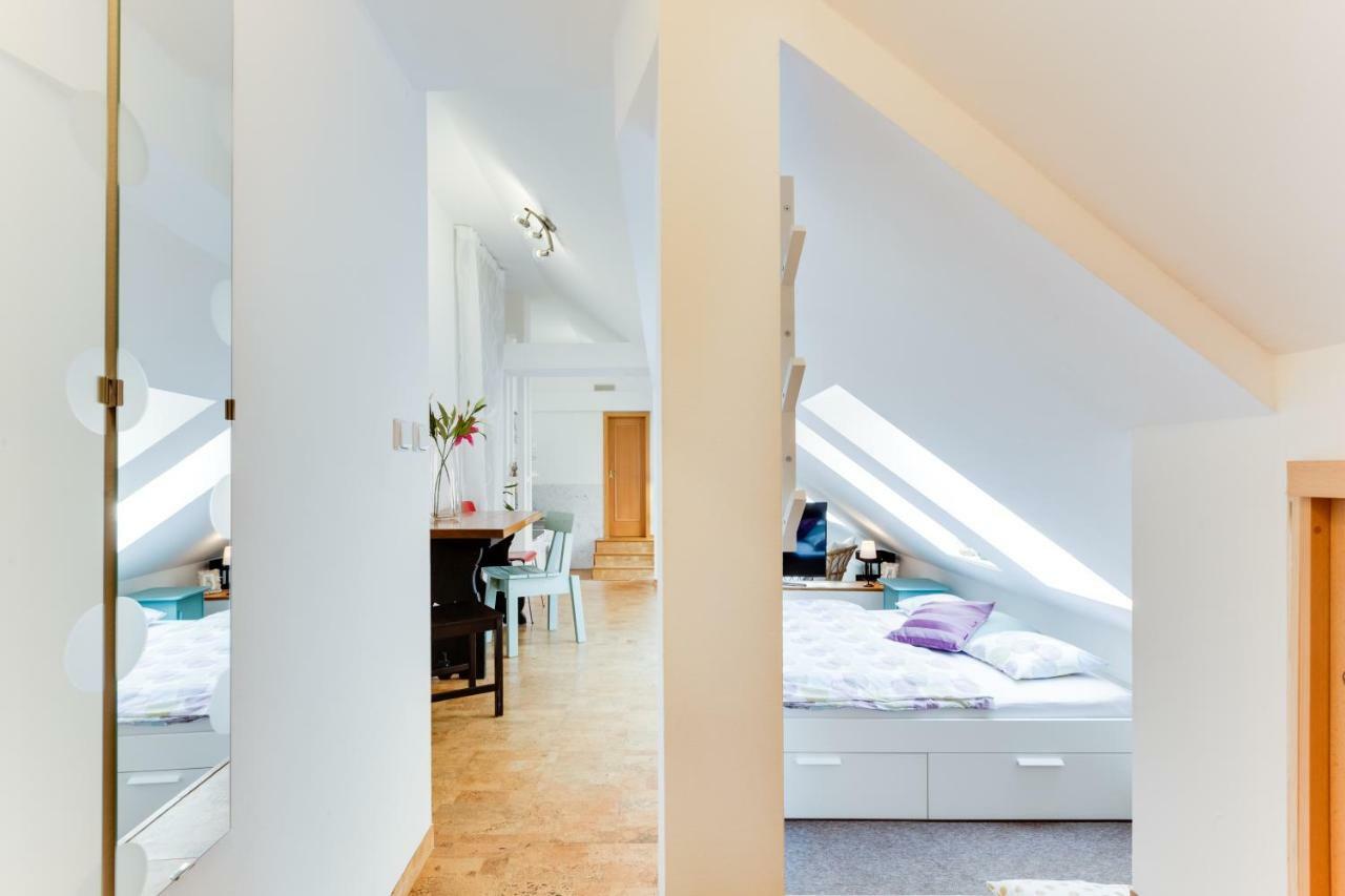 Apartmán Charles Bridge Loft Praha Exteriér fotografie