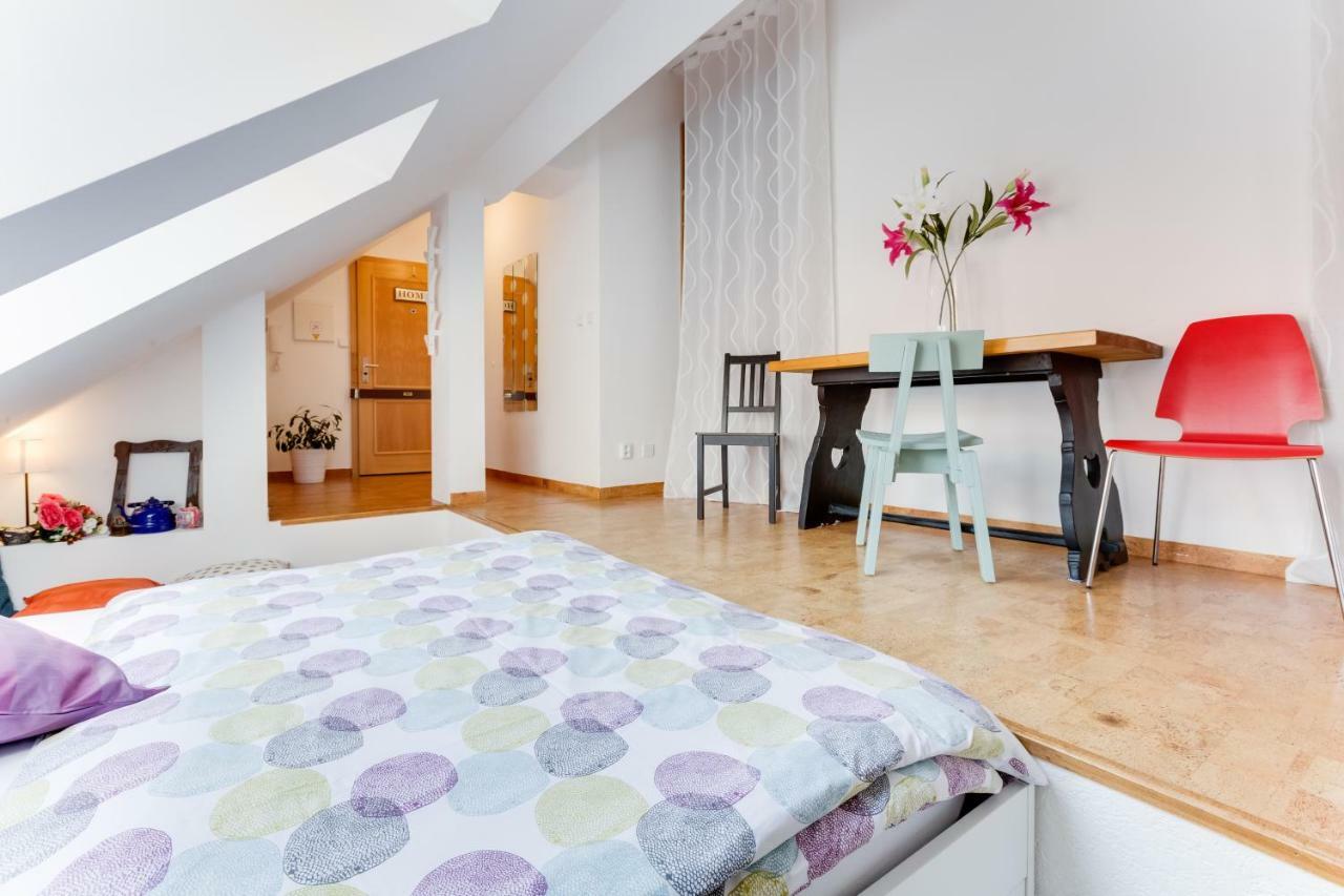 Apartmán Charles Bridge Loft Praha Exteriér fotografie